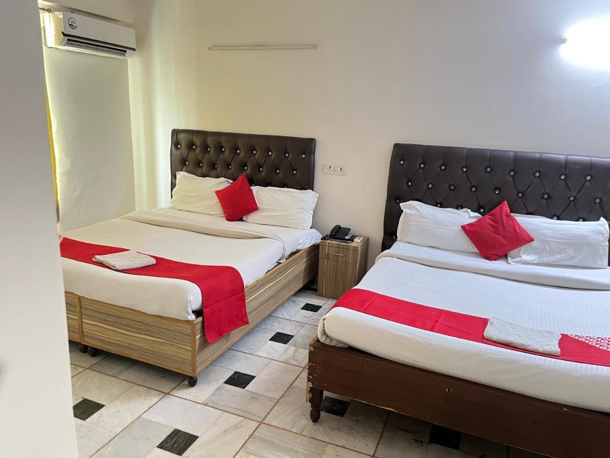 Hotel Star Palace - Near Karol Bagh Metro Delhi  Bagian luar foto